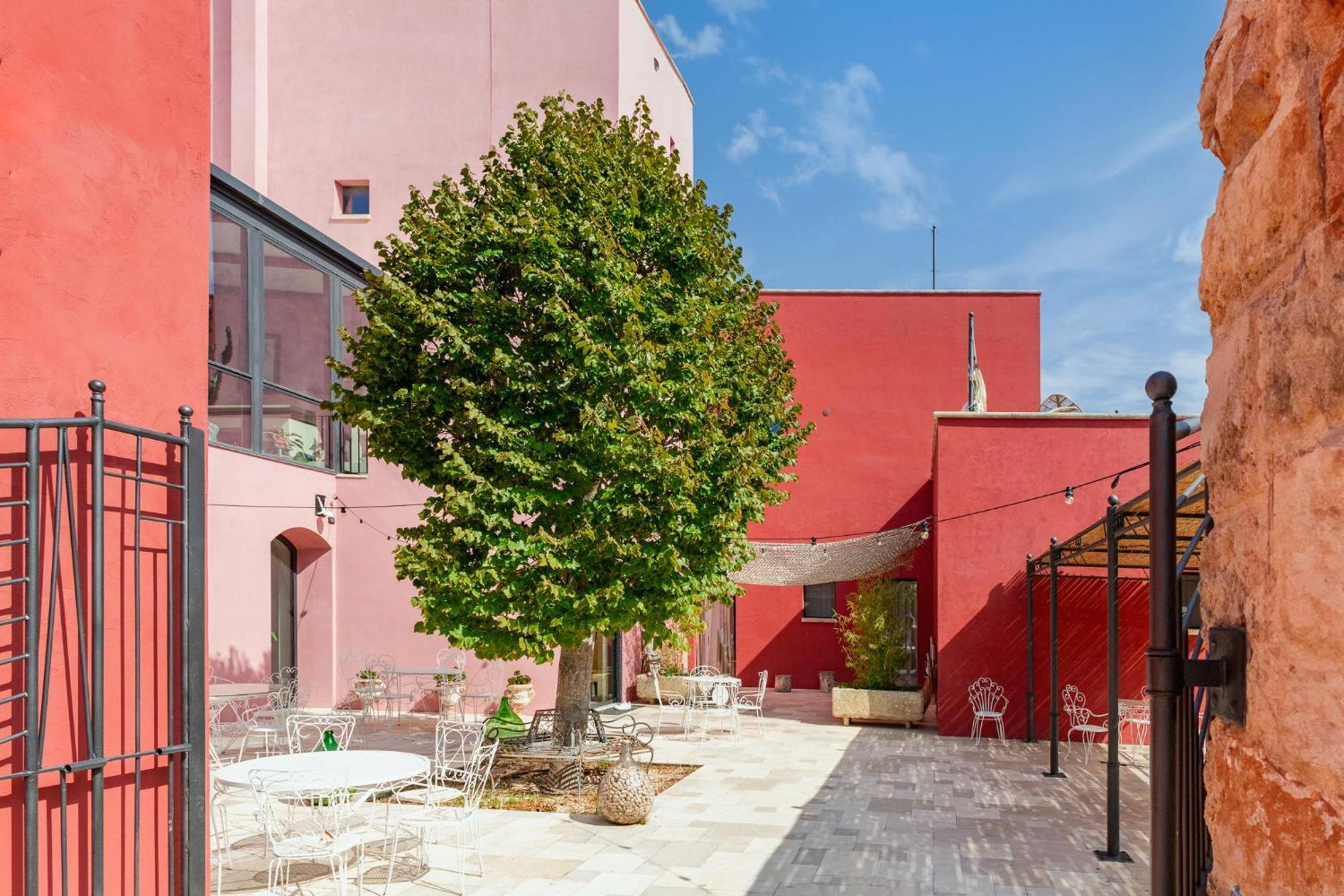 Oasi Verde Casin Anand - Retreat & Spa Novoli Экстерьер фото